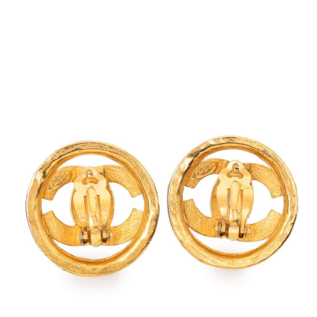 Chanel CC Gold Plated Round Clip on Earrings Gold Metal Very good - Back View