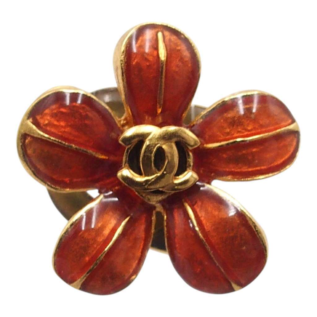Chanel Gold Plated and Resin CC Flower Push Back Earrings Red Very good - Box View