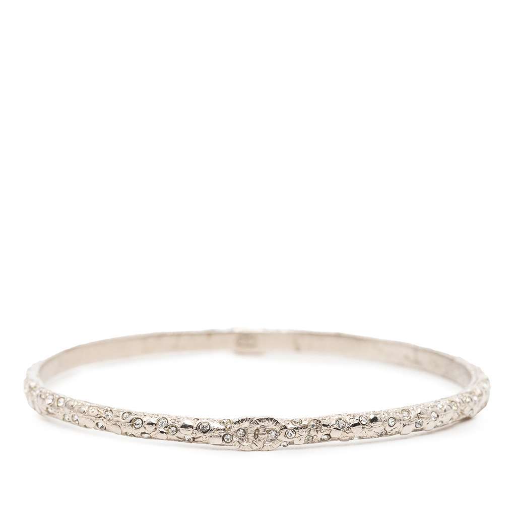 Chanel CC Silver Plated Strass Bangle Silver Metal Very good - Front View