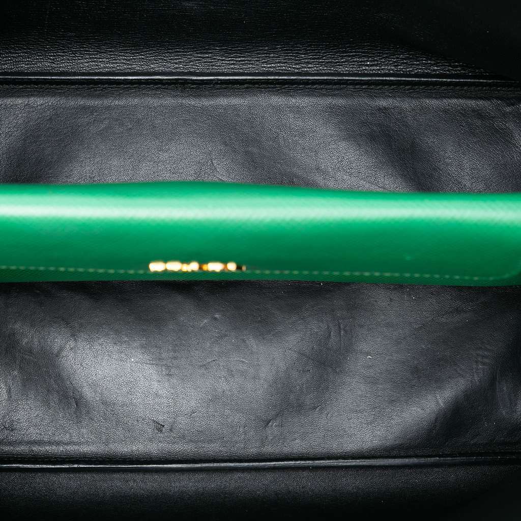 Prada Medium Saffiano Cuir Double Satchel Green Leather Very good - Model View