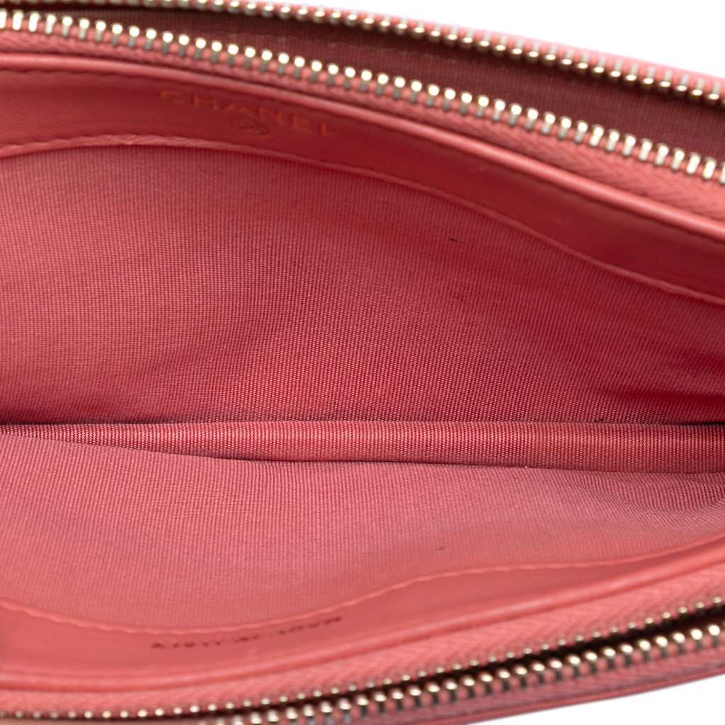 Chanel Quilted Caviar Boy Double Zip Clutch With Chain Pink Leather Very good - Model View