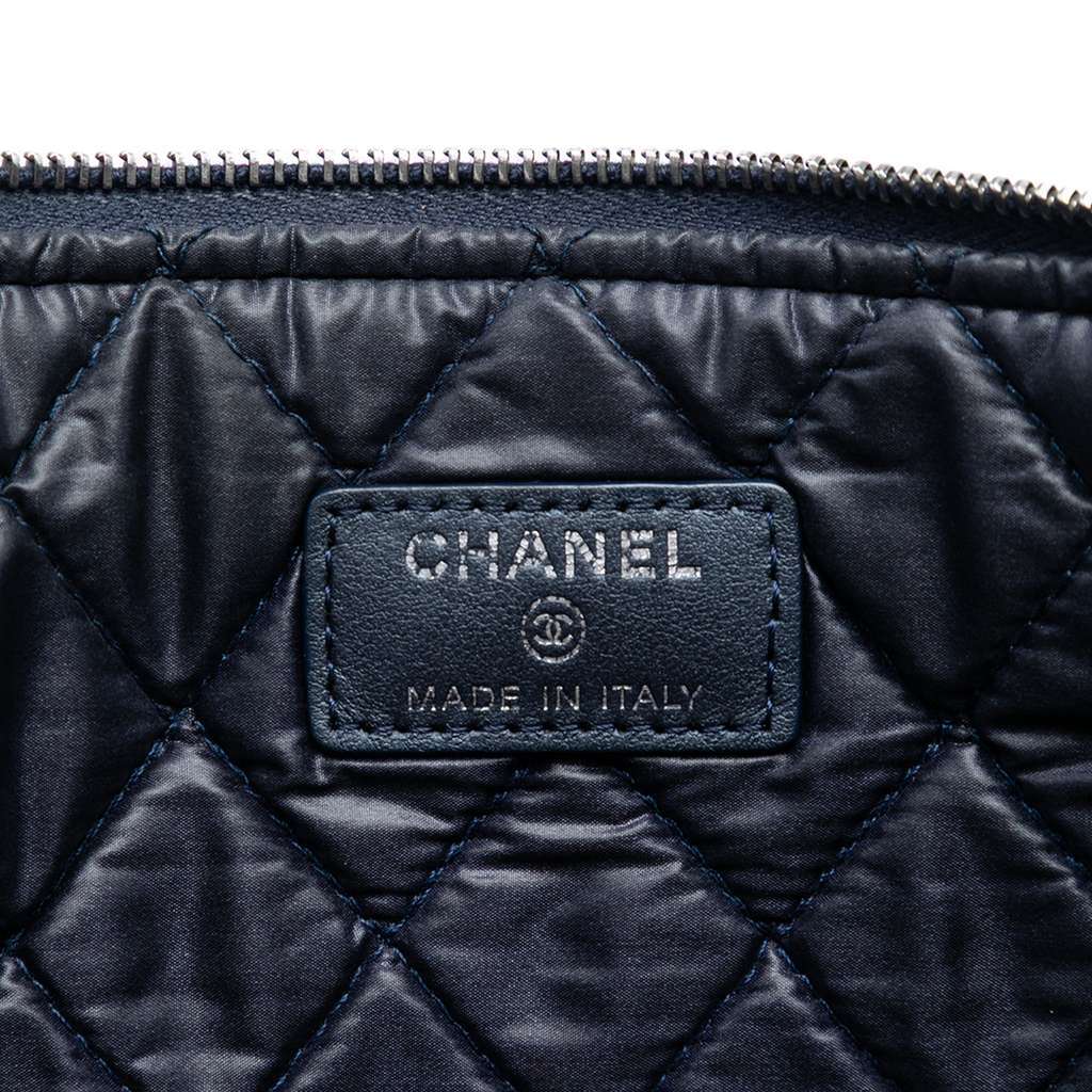 Chanel Large Quilted Caviar Boy O Case Clutch Blue Leather Very good - Box View