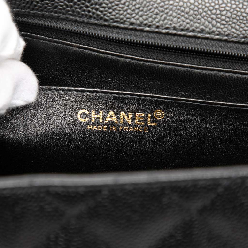 Chanel CC Quilted Caviar Kelly Top Handle Bag Black Leather Very good - Box View