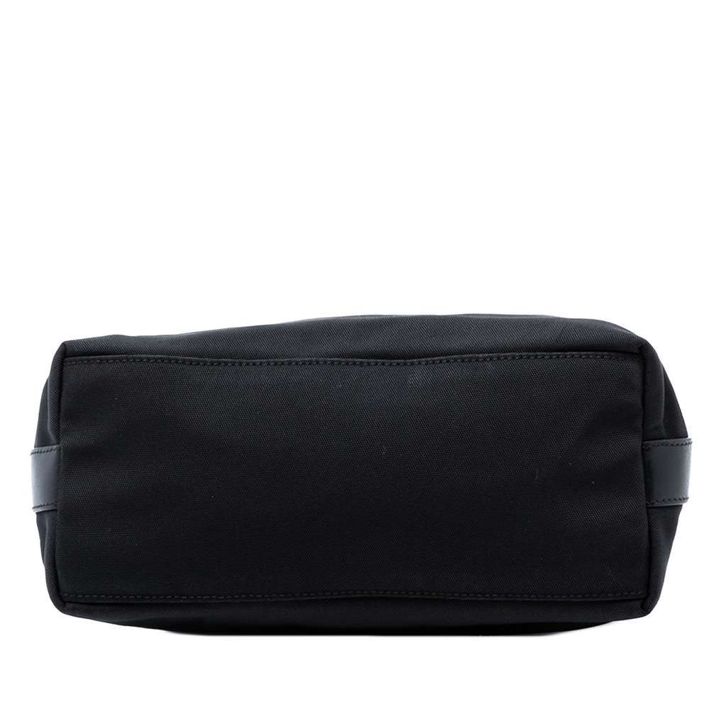Gucci Nylon Shoulder Bag Black Very good - Inside View