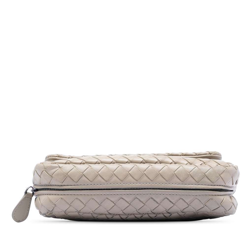 Bottega Veneta Mini Nappa Intrecciato Expandable Chain Flap Crossbody Beige Leather Very good condition - Inside View