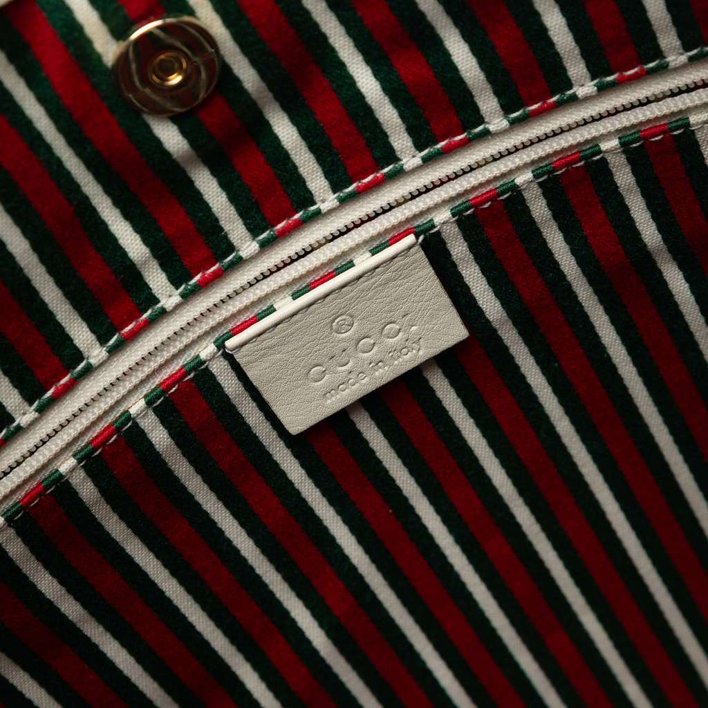 Gucci GG Canvas New Britt Hobo Beige Very good condition - Box View