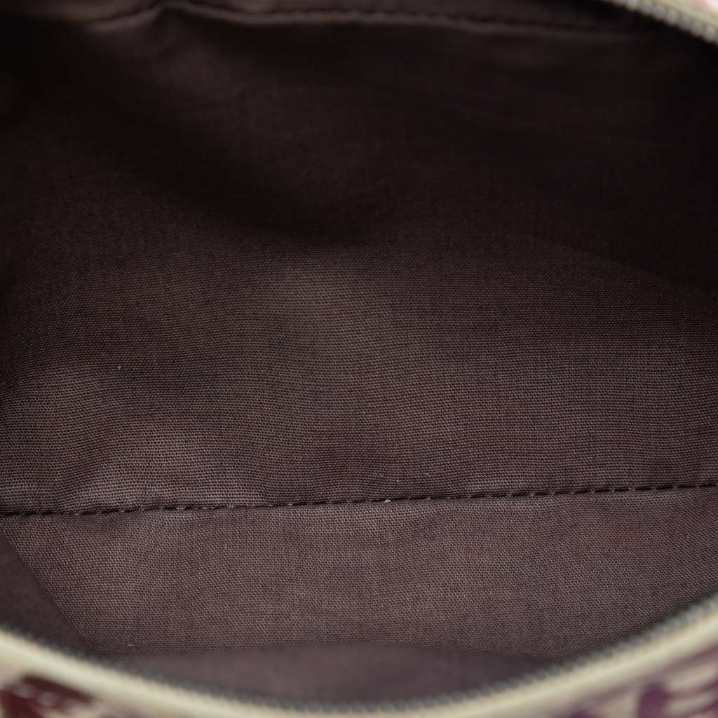 Bottega Veneta Small Nappa Intrecciomirage Butterfly Chain Crossbody Brown Leather Very good - Model View