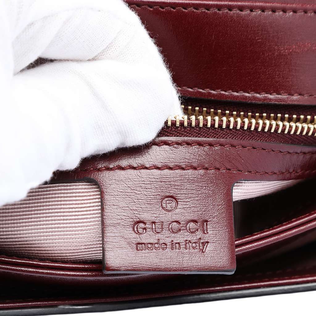 Gucci Small Leather Arli Crossbody Red Leather Very good condition - Box View