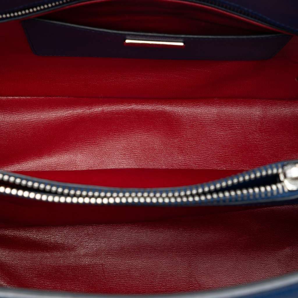 Prada Saffiano Cuir Turnlock Twin Satchel Blue Leather Very good - Model View