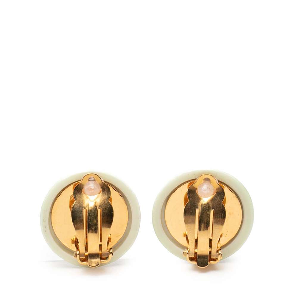 Chanel CC Resin and Gold Plated Round Clip on Earrings White Very good - Back View