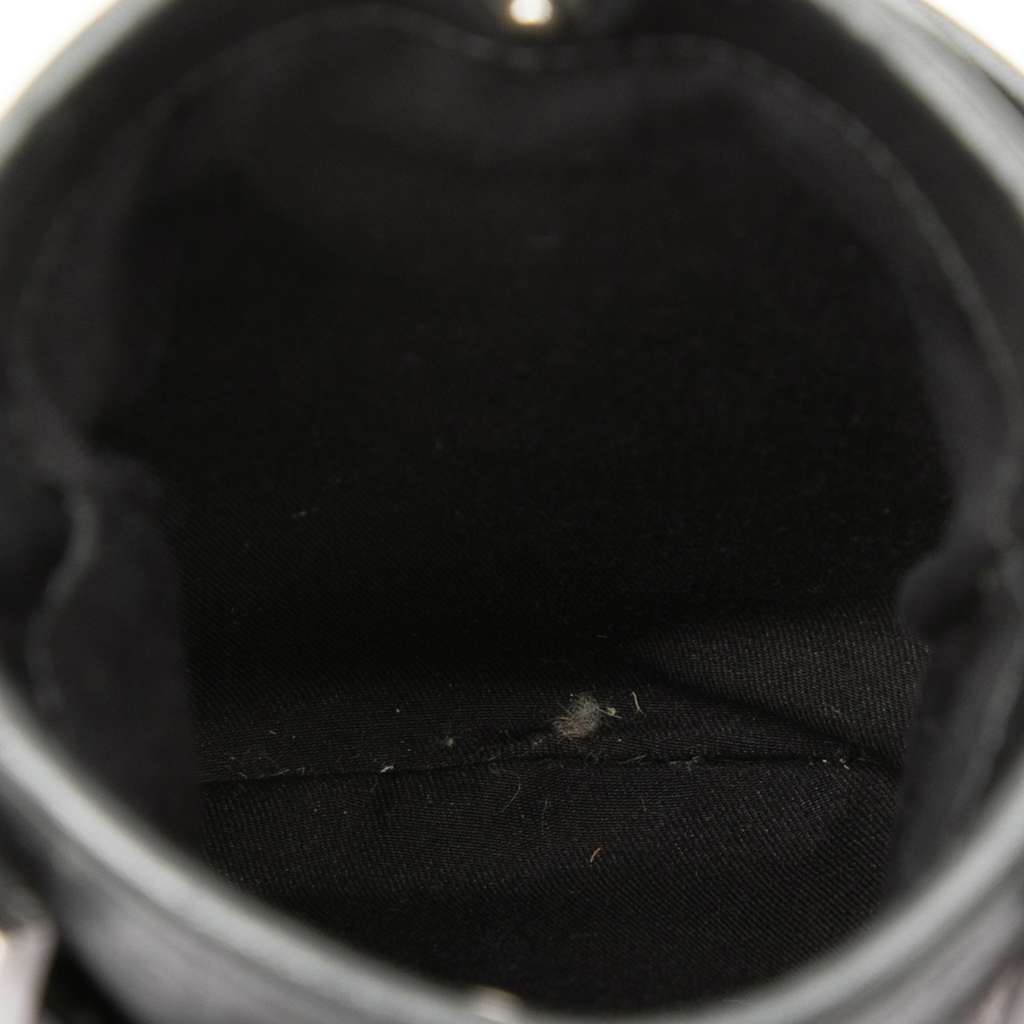 Gucci Guccissima Crossbody Black Leather Very good - Model View
