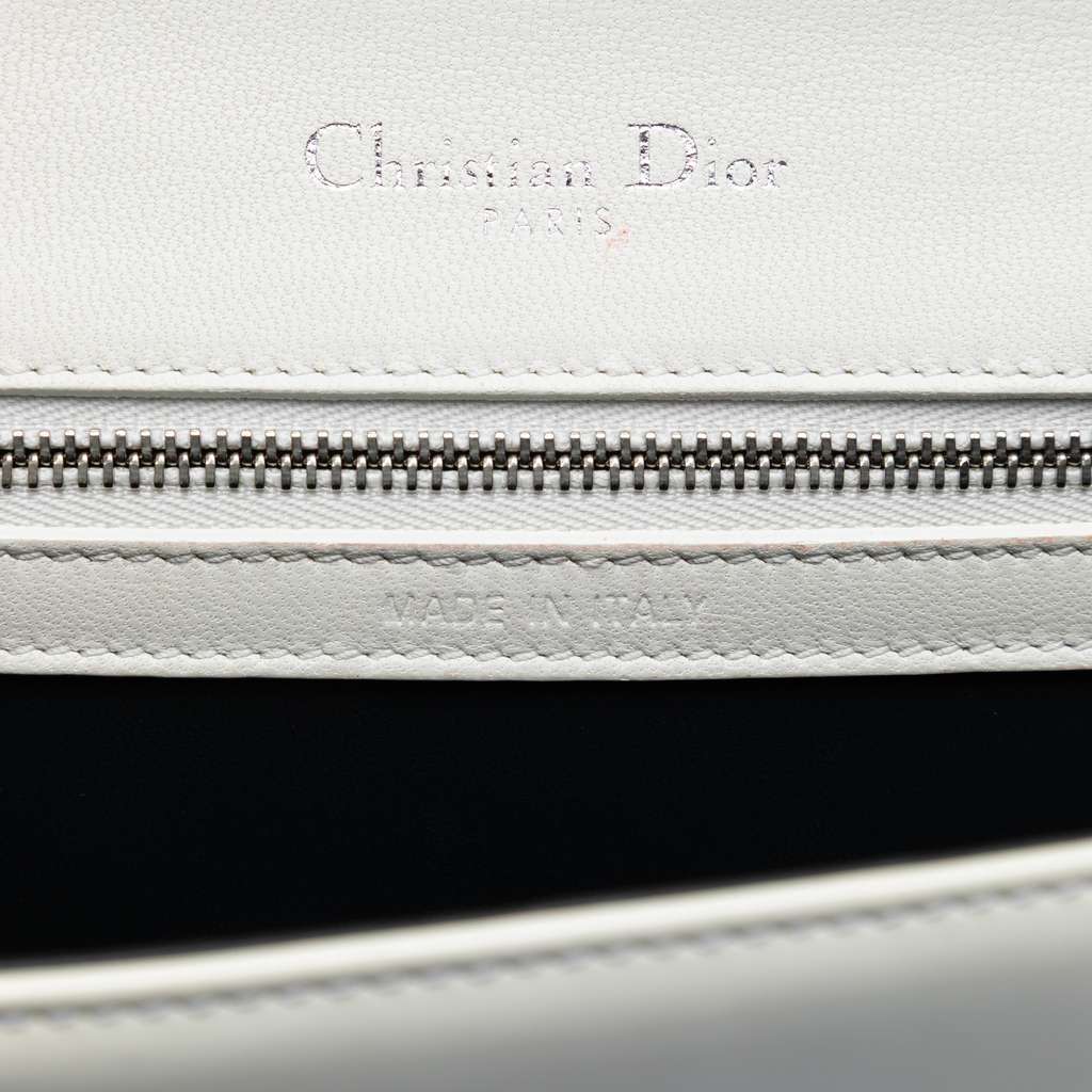 Dior Medium Patent Microcannage Diorama Flap White Leather Very good - Box View