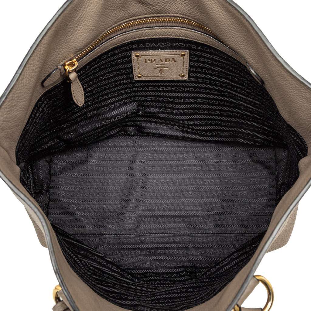 Prada Vitello Daino Canapa Logo Tote Brown Leather Very good - Model View