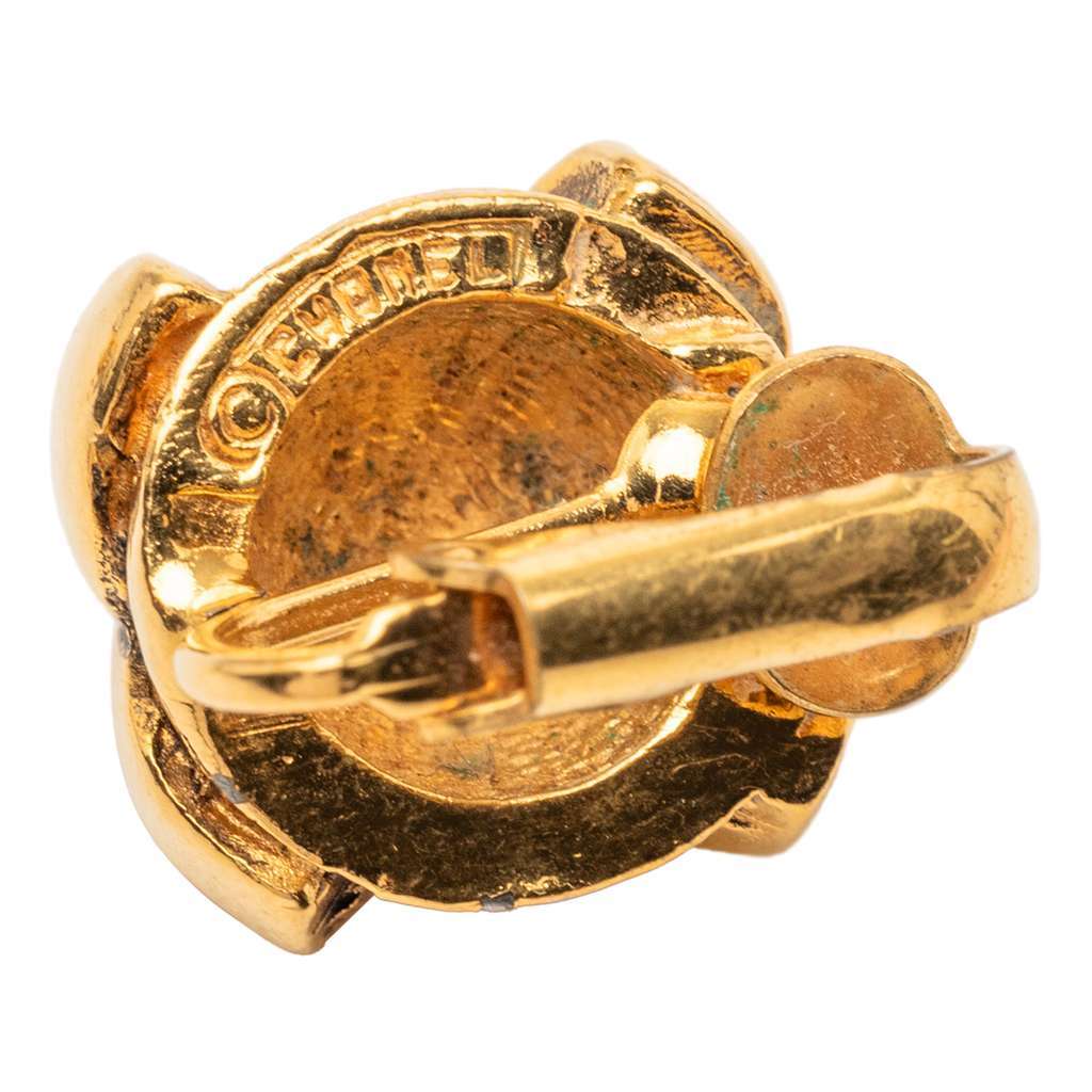 Chanel CC Gold Plated Round Clip On Earrings Gold Metal Very good - Inside View