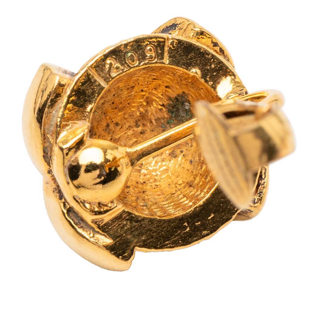 Chanel CC Gold Plated Round Clip On Earrings Gold Metal Very good - Model View