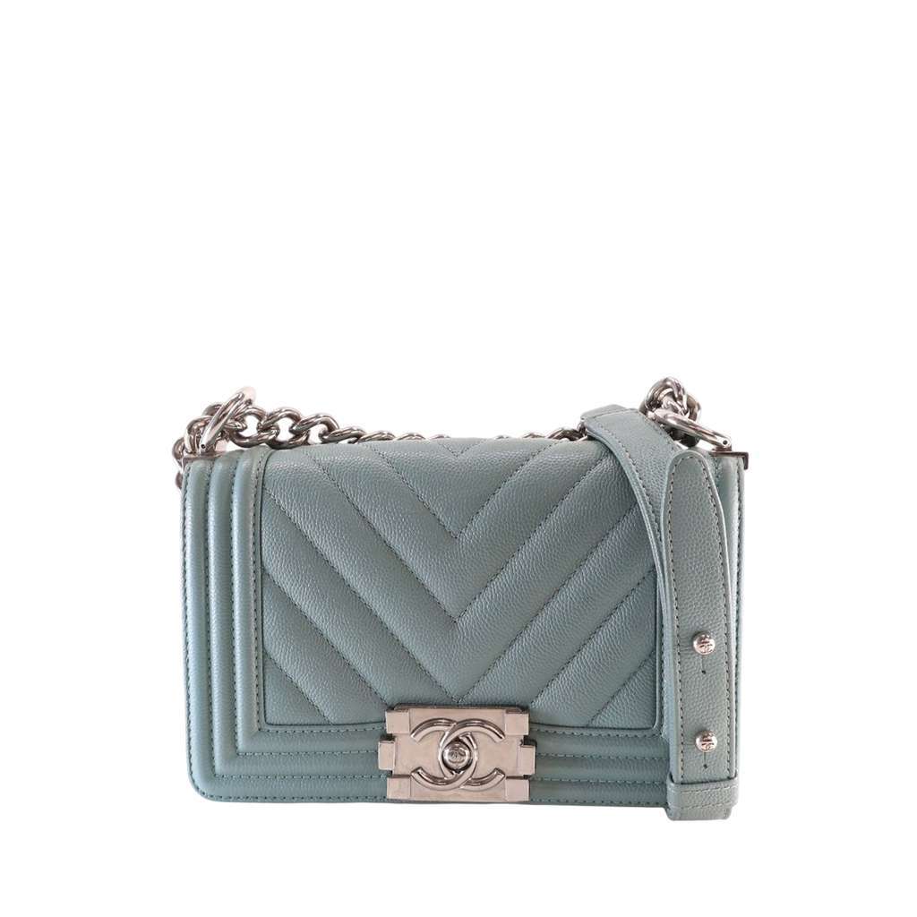 Chanel Small Chevron Caviar Boy Flap Blue Leather Very good - Front View