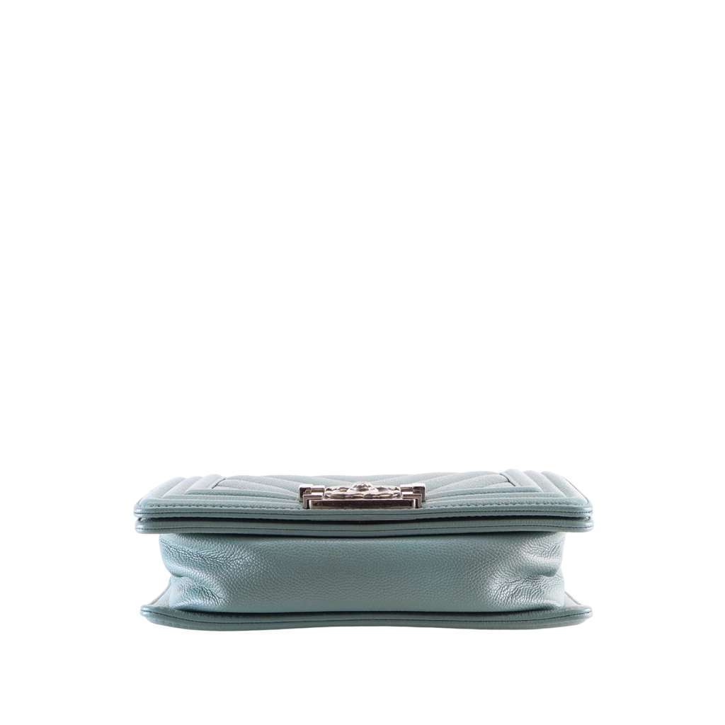 Chanel Small Chevron Caviar Boy Flap Blue Leather Very good - Box View