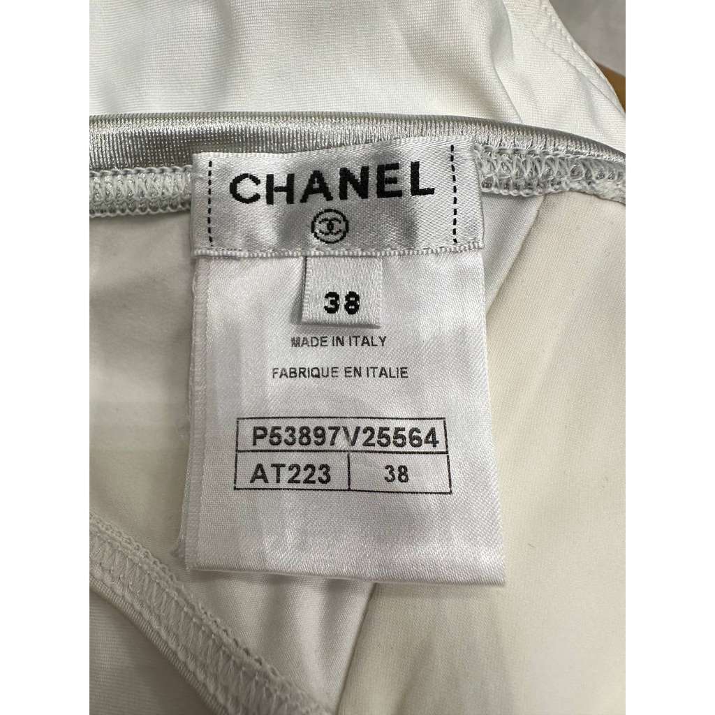 Chanel CC Logo Two Piece Bikini White Cotton Very good condition - Model View