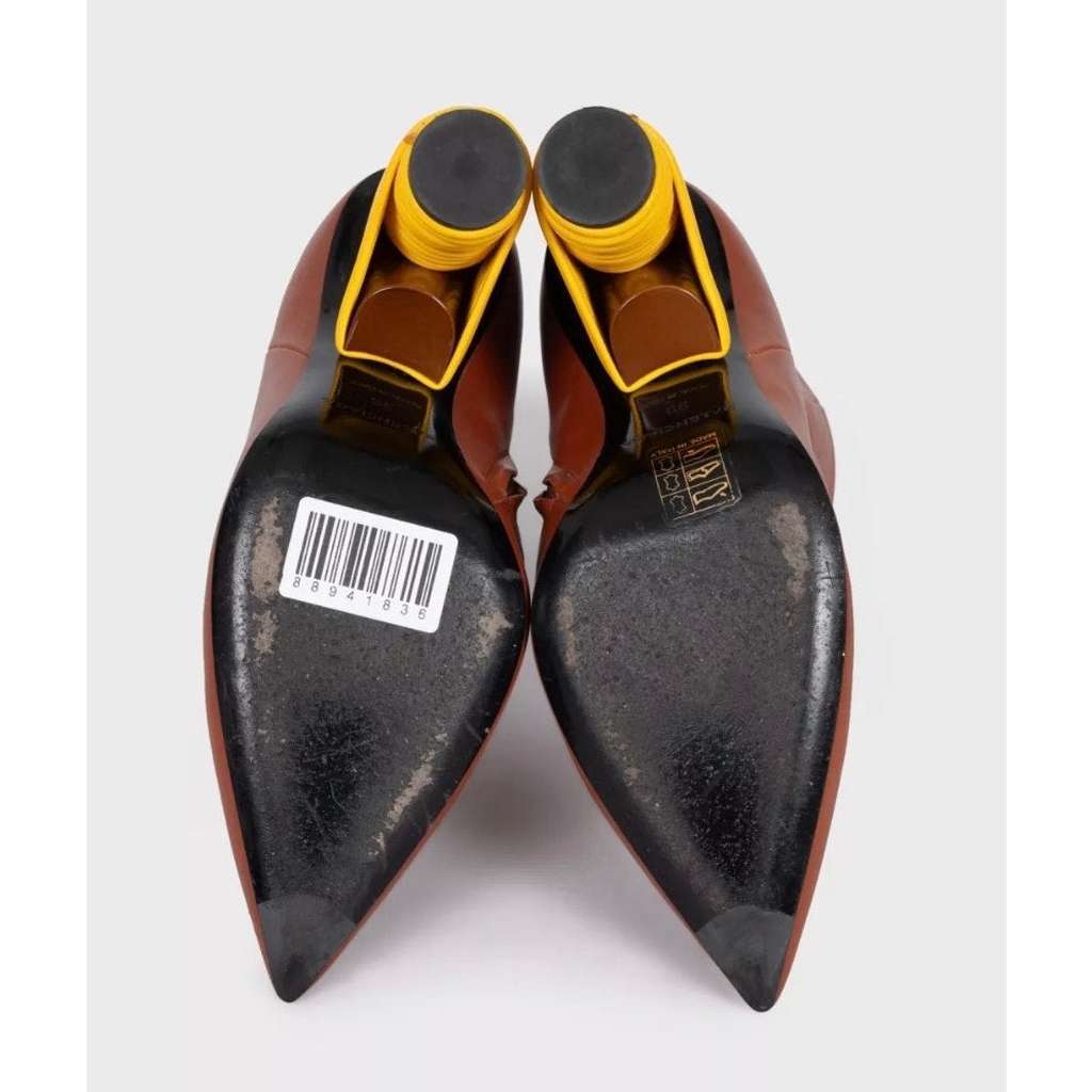 Balenciaga Pointed Toe Ankle Boots Brown Leather Very good condition - Box View