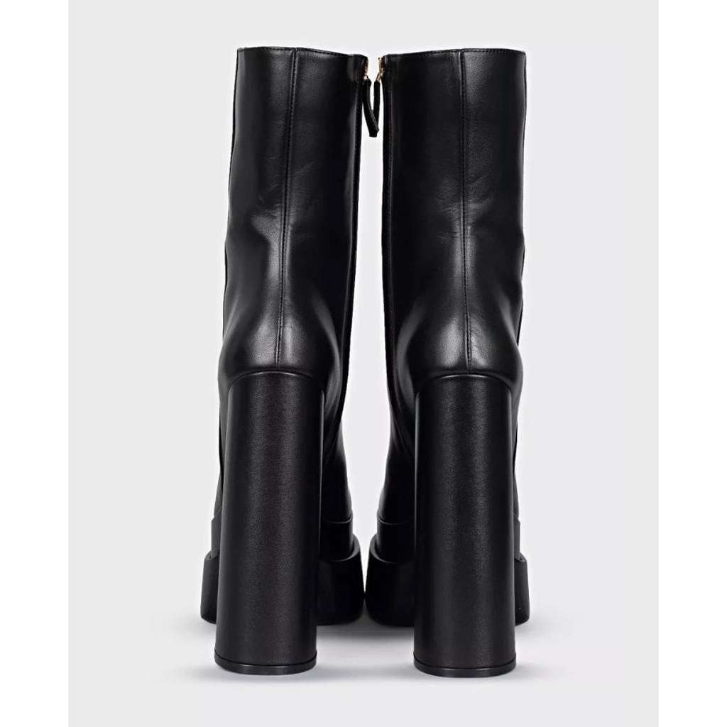 Versace Intrico Ankle Boots Black Leather Very good condition - Model View