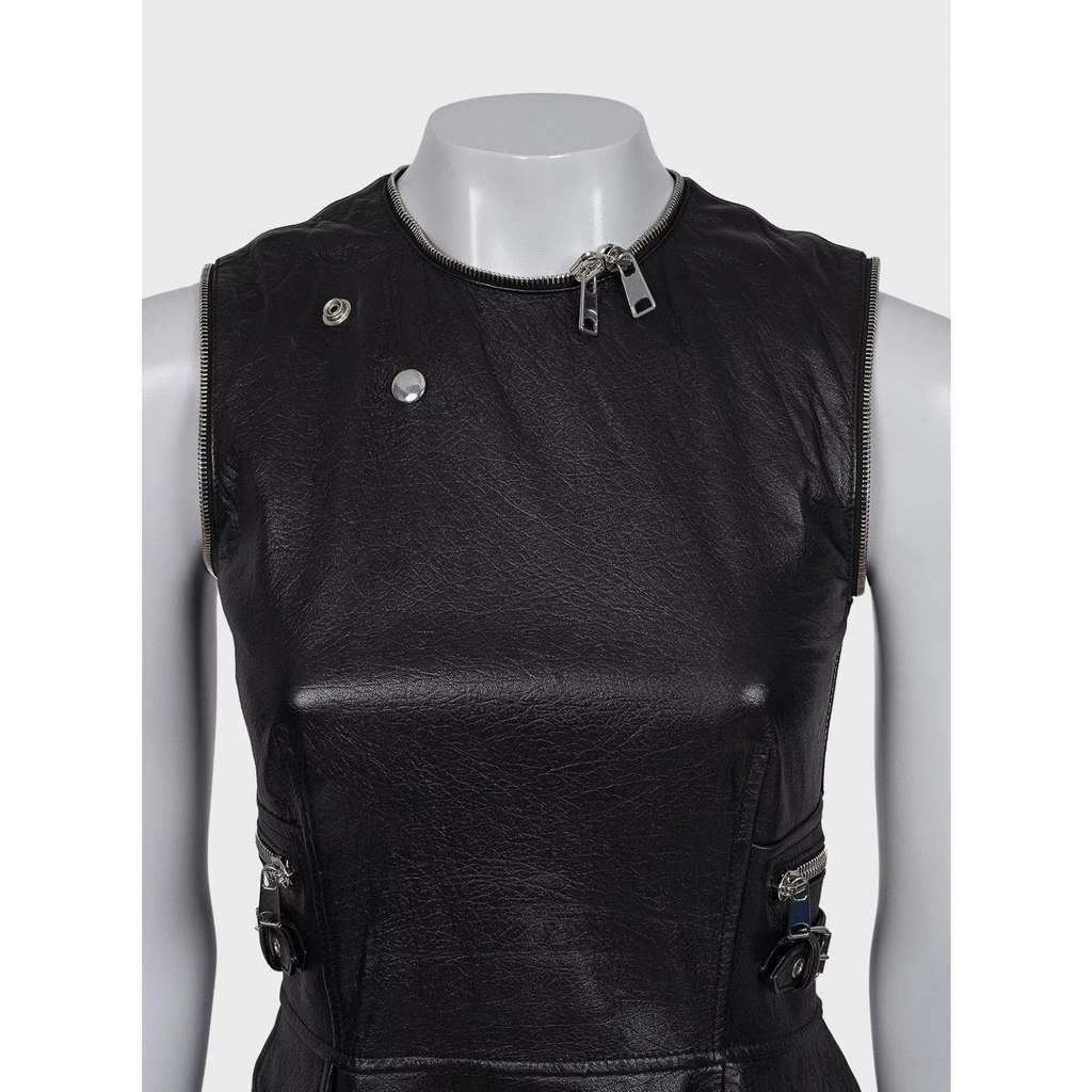Alexander McQueen Asymmetric Dress IT Black Leather Very good condition - Model View