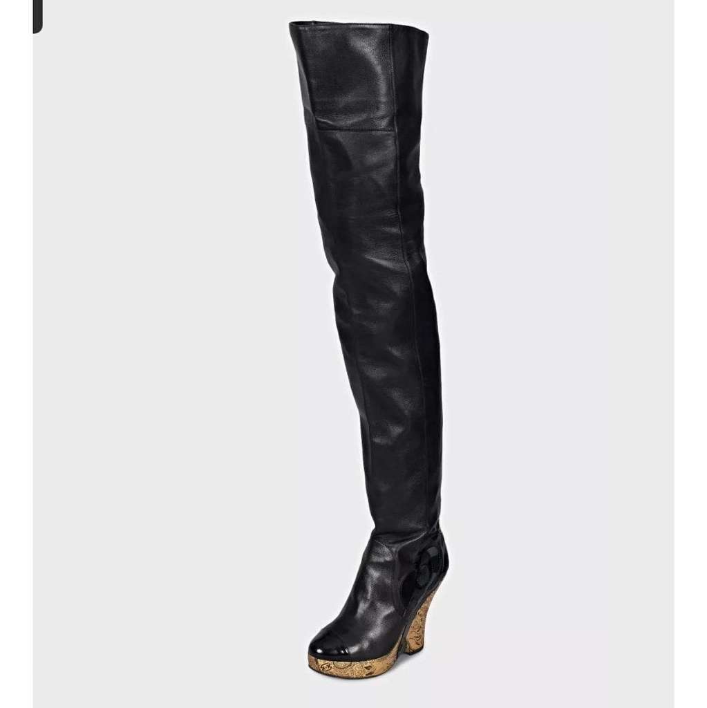 Chanel Paris Moscow Over the Knee Black Leather Very good condition - Inside View