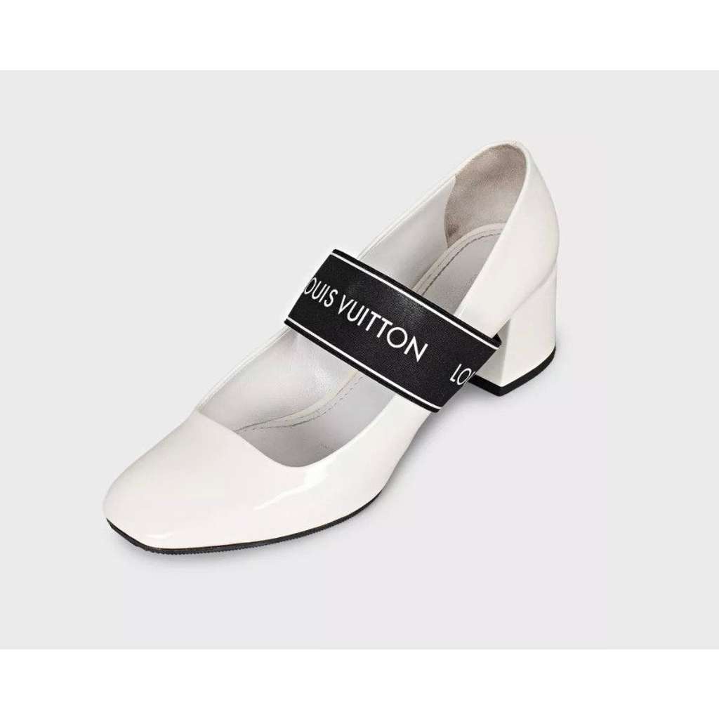 Louis Vuitton Elastic Heels White Leather Good condition - Inside View
