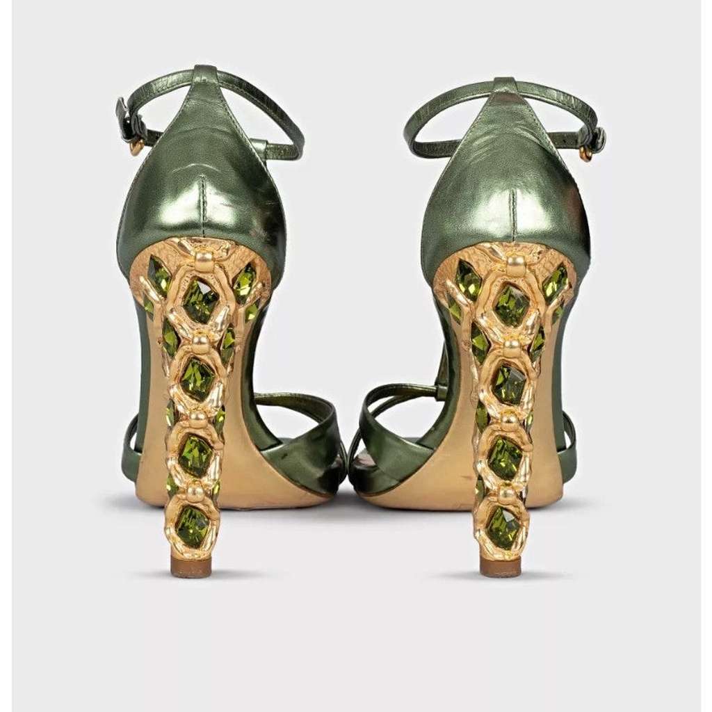 Miu Miu Block Heel Sandals Green Leather Very good condition - Model View