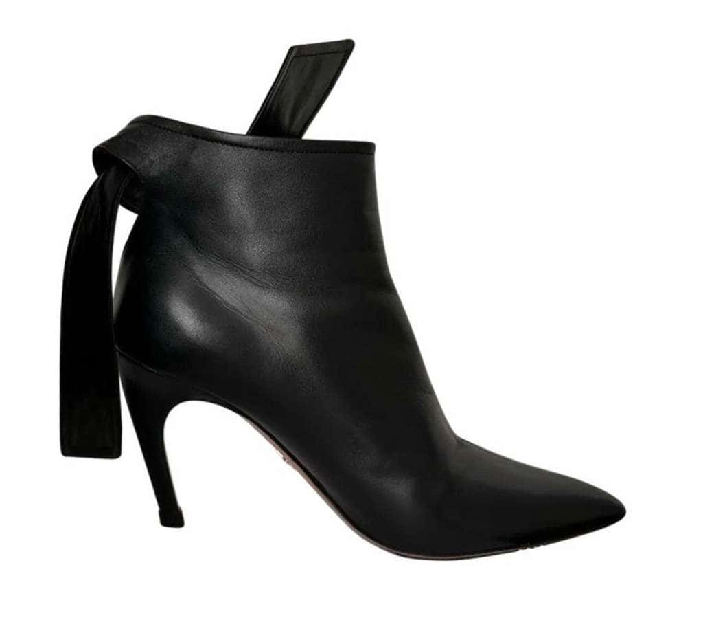 Dior Christian Ties Heels Booties Black Leather Very good condition - Back View