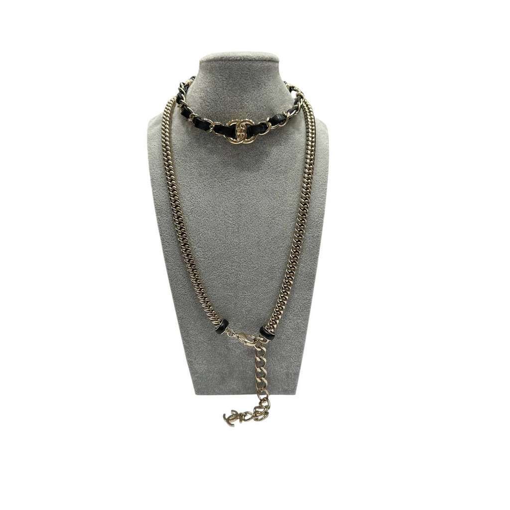 Chanel CC Turnlock Choker Necklace Belt Black Leather Very good condition - Back View