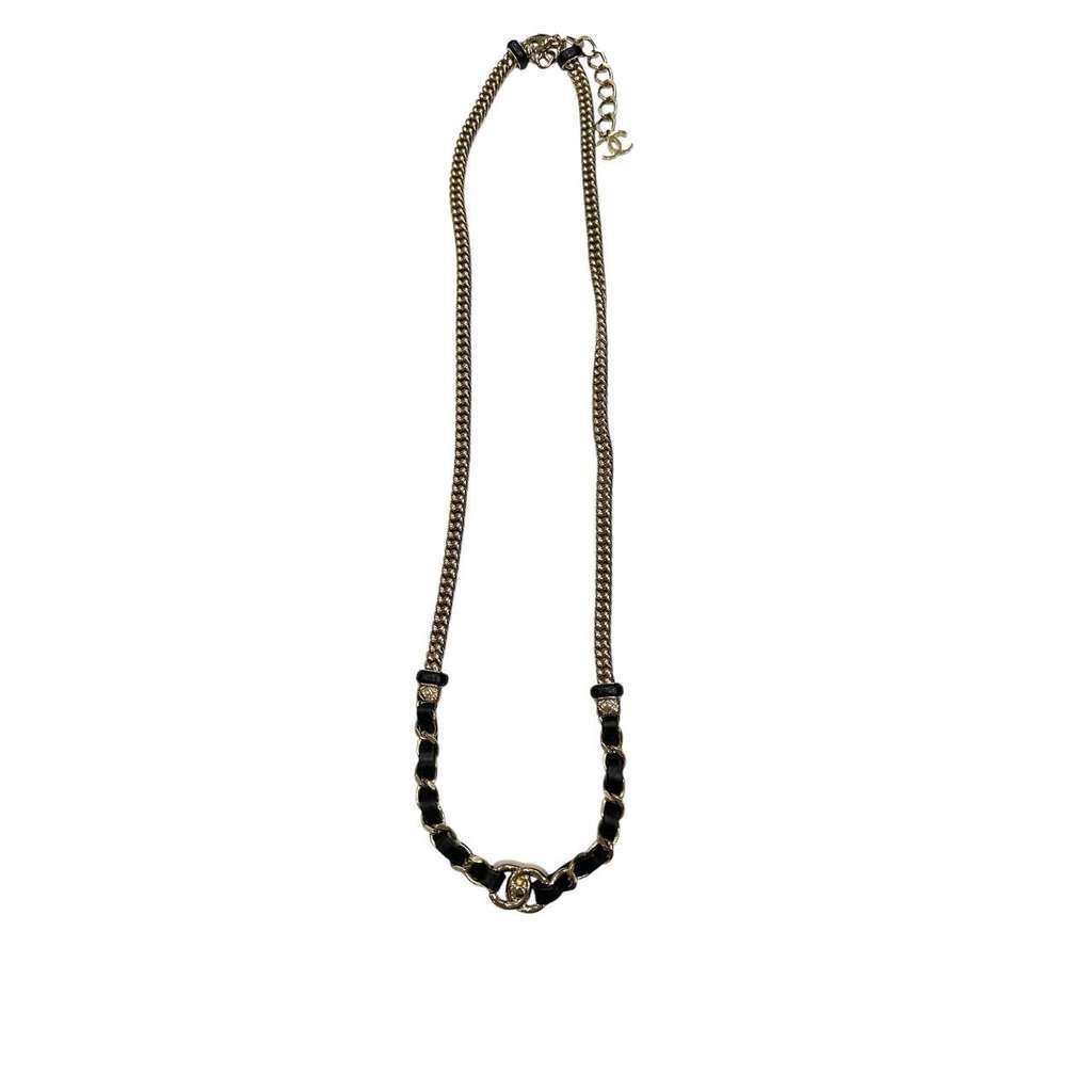 Chanel CC Turnlock Choker Necklace Belt Black Leather Very good condition - Inside View