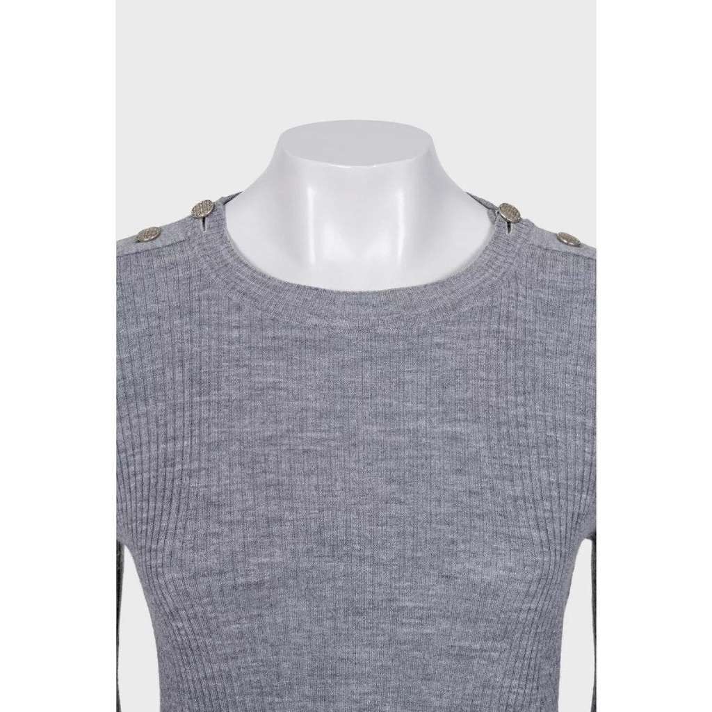 Chanel Fitted Sweater with Signature Buttons Silver Cotton Very good condition - Model View