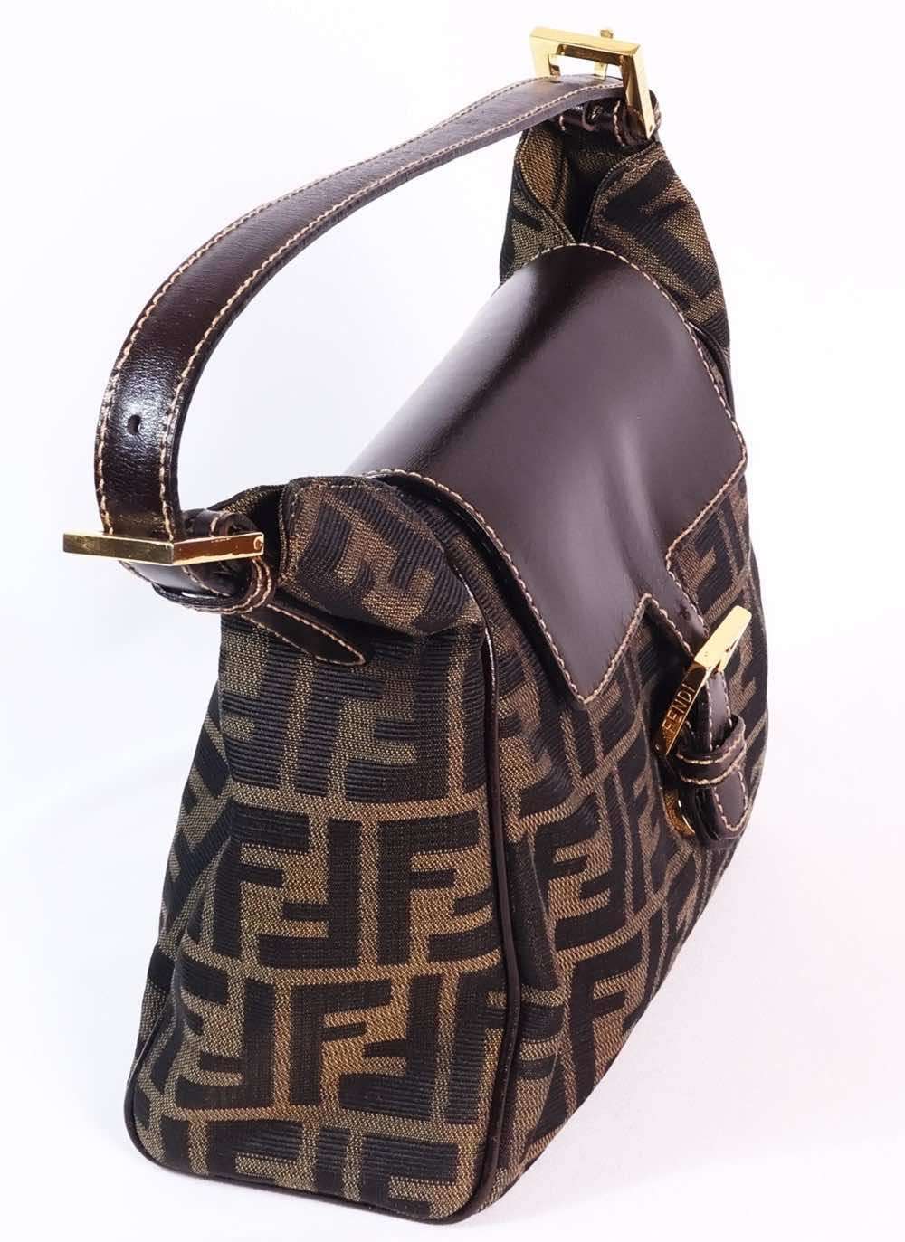 Fendi Zucca Small Brown Leather Very good - Inside View