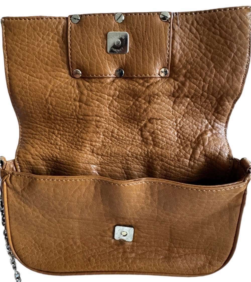 Fendi Chain Bag Brown Leather Very good condition - Box View