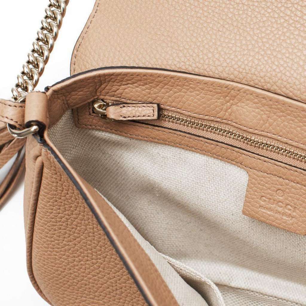 Gucci Gucci Soho Disco GG Tassel Gold Chain Crossbody Flap Bag Camelia Beige Beige Leather Never worn, with tag - Box View