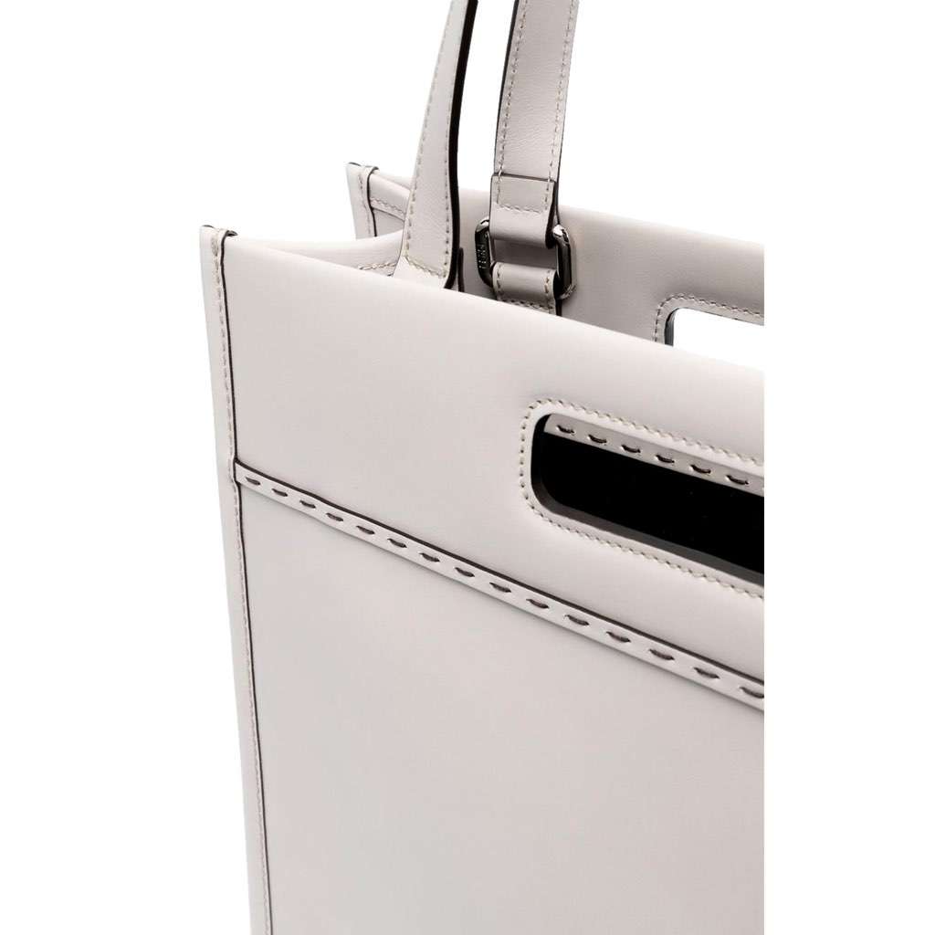 Fendi Fendi Roma Ghiaia Calf Leather Tote Bag White Leather Never worn, with tag - Model View