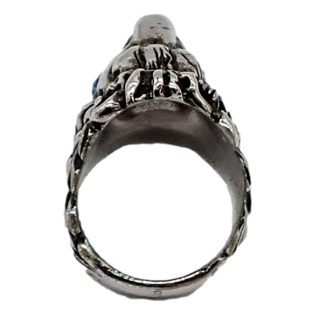 Gucci Gucci Lion Head Motif Silver Ring Crystal Size 13 Silver Never worn, with tag - Model View