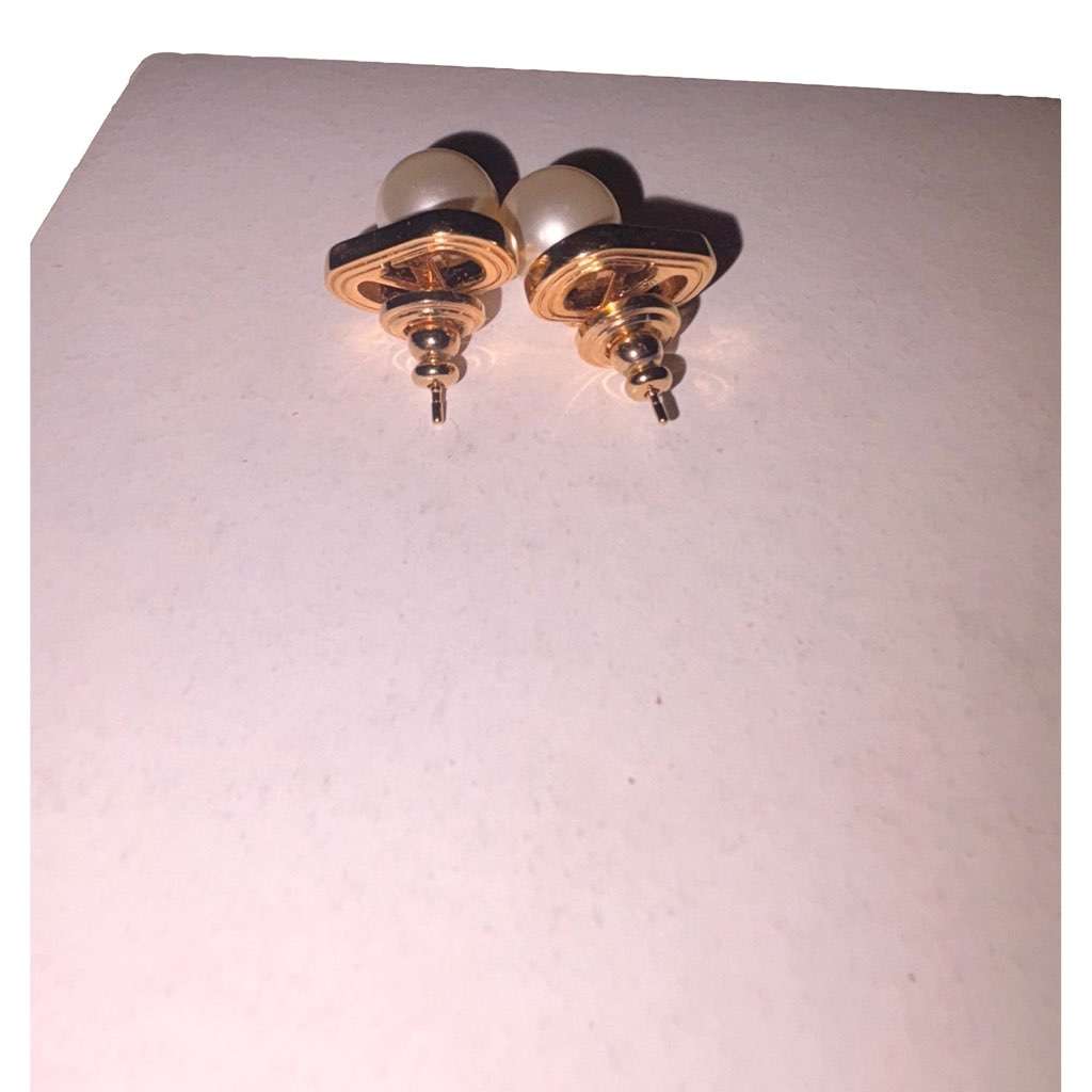 Valentino Garavani Valentino Garavani Ovalette Gold Pearl Drop Earrings Gold Never worn, with tag - Box View