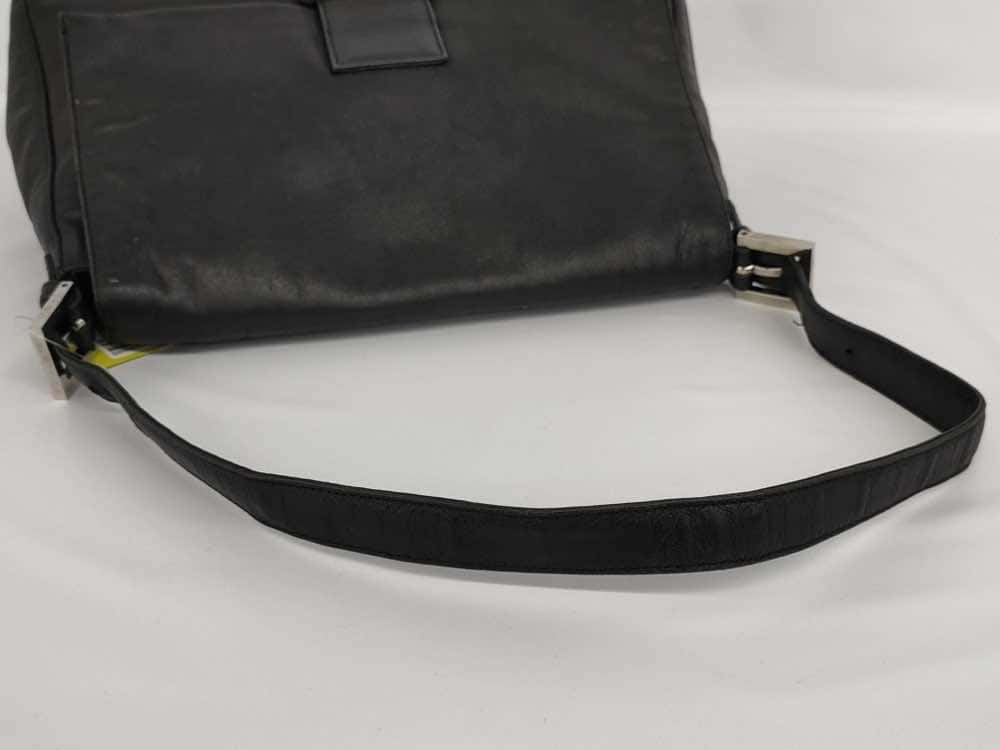 Fendi Mamma Baguette Black Leather Good condition - Inside View