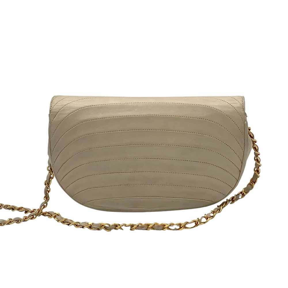 Chanel Demi Lune Beige Leather Good condition - Back View