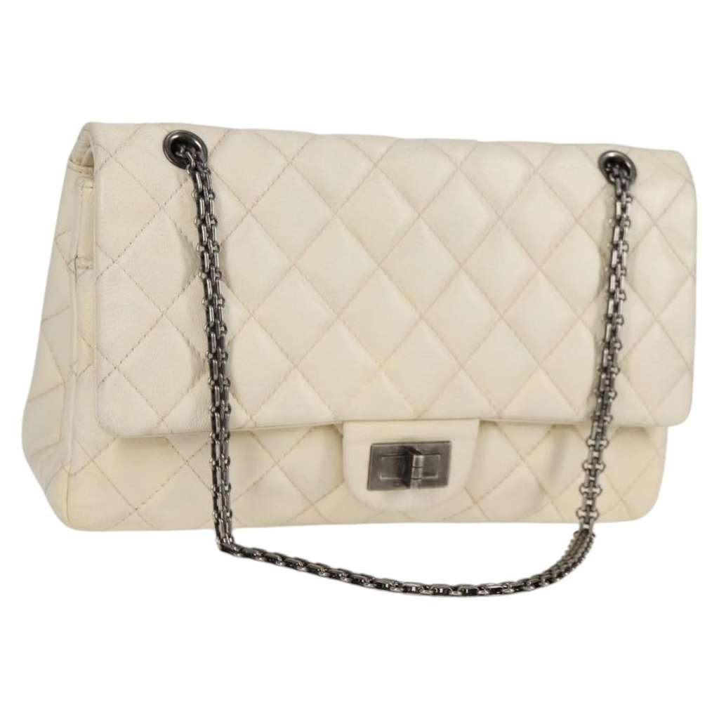 Chanel Reissue 2.55 Flap Bag White Leather Good condition - Front View