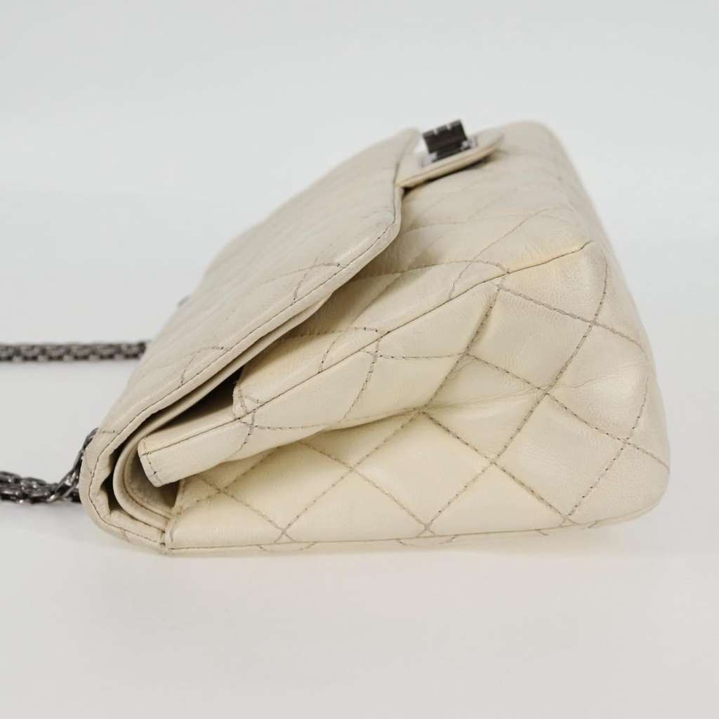 Chanel Reissue 2.55 Flap Bag White Leather Good condition - Inside View