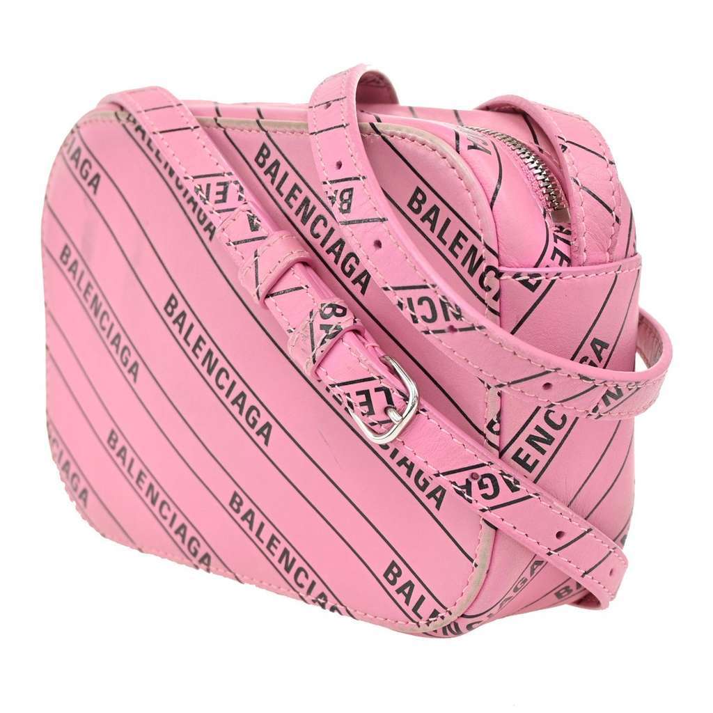 Balenciaga Everyday Camera Bag Pink Leather Good condition - Inside View