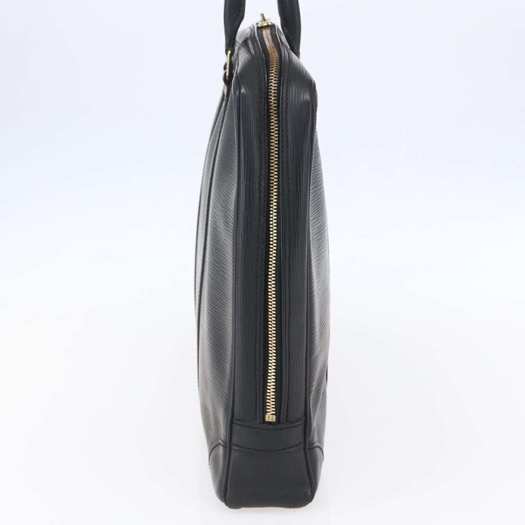 Louis Vuitton Porte Documents Voyage Black Leather Good condition - Inside View