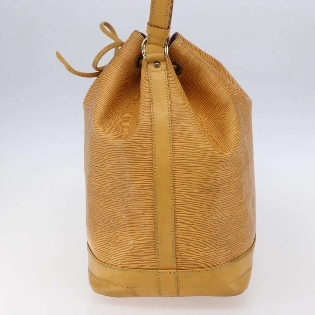 Louis Vuitton Petit Noe NM Handbag Yellow Leather Good condition - Model View