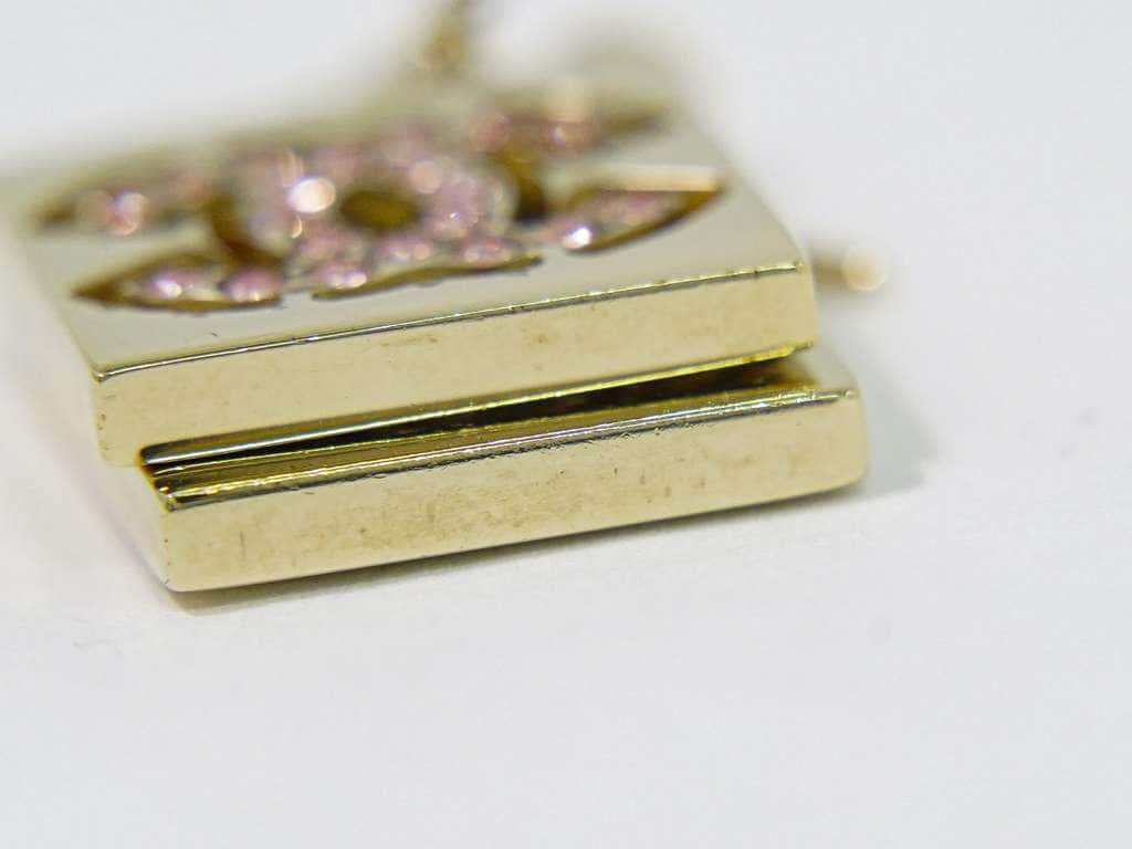 Chanel CC Dangle Earrings Gold Good condition - Inside View