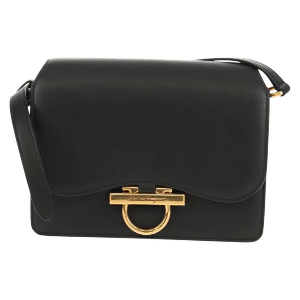 Salvatore Ferragamo Joanne Shoulder Bag Black Leather Very good condition - Front View
