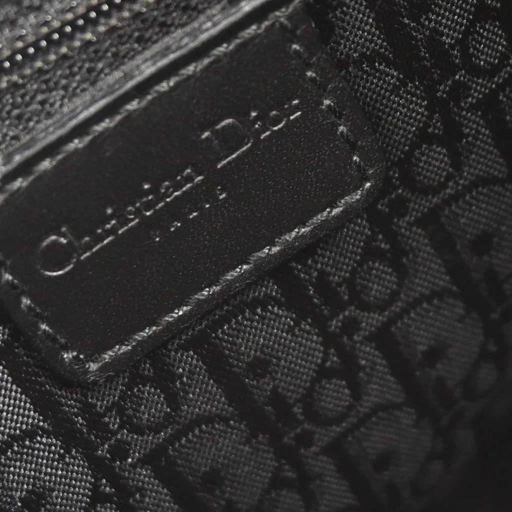 Christian Dior Vintage Street Chic Columbus Shoulder Bag Black Canvas Good condition - Model View