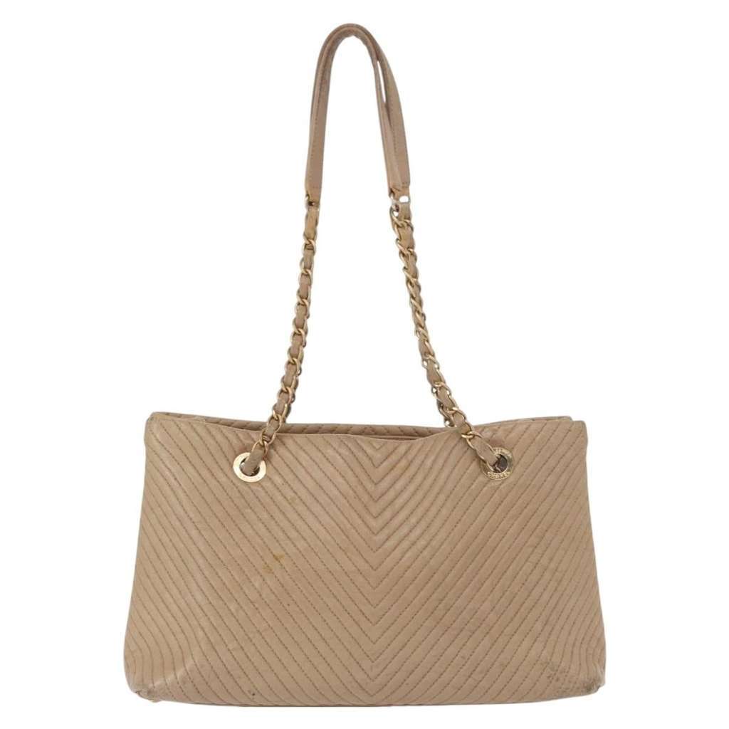 Chanel Medallion Charm Tote Beige Leather Good condition - Back View