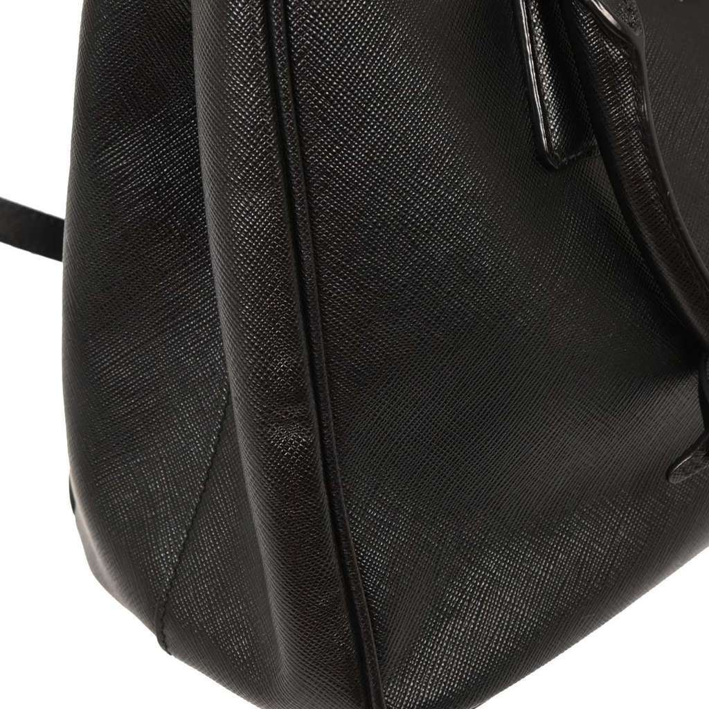 Prada Galleria Double Zip Tote Black Leather Good condition - Inside View